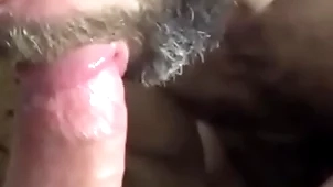 Old tramp deepthroat a bear