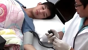Asian twink gets examined with the addition of breeded from vanquish away from doctor