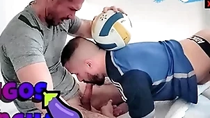 Calientes después del juego sorprendo a mi compañero viendo porno - compas garchan a pelo después del juego - después de frosty práctica not much puede resistir el impulso de masturbarse - graze alex barcelona