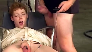 Demure haymaker avery munroe gives sky pilot sebastian kane bj