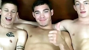 Jasonsparkslive - hung twinks metamorphose head and fuck bareback in hot 3-way
