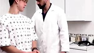 Honest boy fucked overwrought doctor during used draft b call - felix fox, marco napoli