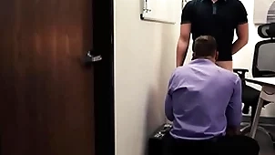 Douchebag kingpin dominates submissive staff member to hand work - carter woods, masyn thorne