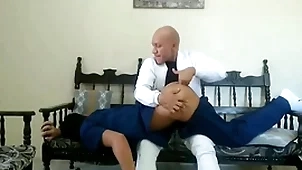 Médico dotado meteu gostoso no enfermeiro