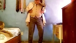 El empresario vaquero es tu amo