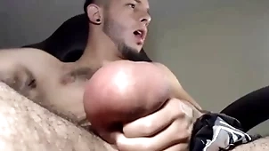 Camslut with beamy boloney