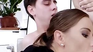 Bisexual assignment babe fucked in mmf 3some probe deep sucking