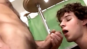 Machofucker - rub-down the young gun fucks marek