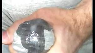 Cum in leggings! i masturbate my dick with an increment of sperm seeps through gray leggings! close-up