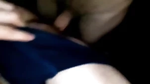 sıktıkce sıkıyor boşaldı halen sıkıyor